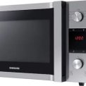 De Samsung MC457TGRCSR combi-magnetron 