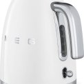 Smeg KLF03WHEU waterkoker, gaat automatisch uit bij het bereiken 100 graden.