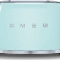 De Smeg TSF01PGEU broodrooster groen is uitgevoerd in het jaren 50 retro design
