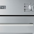 De Smeg SF485X beschikt over 8 functies waaronder de Vapor Clean reinigingsfunctie