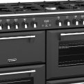 Het Stoves Richmond DX S1100DF EU CB Ant antraciet fornuis heeft de perfecte combinatie tussen strak en landelijk