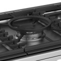 Het Stoves Sterling S1100 DF rvs fornuis wordt stnadaard meegeleverd met wokring