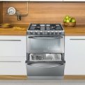 Candy TRIO9501-1X combineert het kookgedeelte, de oven en de vaatwasser is 1 apparaat
