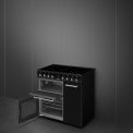 Smeg CX93IMBL inductie fornuis met 3 ovens - zwart - 90 cm. breed