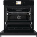 De binnenkant van de Whirlpool W11 OM1 4MS2 P inbouw oven