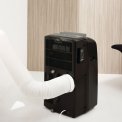 Met de afstandsbedeining kunt u de Whirlpool PACB29HP airco bedienen vanuit uw luie stoel