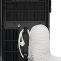 De achterkant van de Whirlpool PACB29HP airco