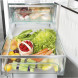 De Liebher SBSbs8673 side-by-side koelkast - blacksteel heeft ruime BioFresh lades