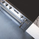 De EQ10FF-4FIKW heeft full wide glass en kan daardoor ook strak in een kookeiland geplaatst worden.