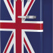 De Smeg FAB10LDUJ5 heeft de Union Jack vlag afgebeeld op de deur