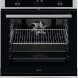 AEG CIB6490APM inductiefornuis close-up inductiekookplaat en digitaal bedieningspaneel met geopende oven