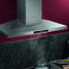 AEG DKB6971HM afzuigkap detailfoto touchpaneel met oranje verlichte vetfilter- en koolstoffilterindicator