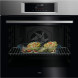 AEG OU5AB40PM compacte oven vooraanzicht geopend met gerechten op rek