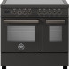 Bertazzoni PRO95I2ECAT2 fornuis, vooraanzicht met inductiekookplaat, bedieningspaneel en twee ovens