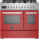 Bertazzoni PRO96L2EROT2 fornuis vooraanzicht met zes gasvlammen, bedieningspaneel en twee rode ovens