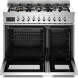 Bertazzoni PRO96L2EXT2 fornuis met geopende ovendeuren, zichtbare roosterschappen en lege ovencaviteiten