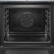 Foto van de binnenzijde van de Bosch HBG675BS1 inbouw oven