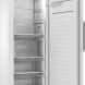 Bosch GSN36VWCG vrieskast driekwart aanzicht open met lege lades, Big Box lade, deurrekken en digitaal display