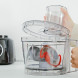 Bosch MCM3201B voet en antislipvoet detail onderkant op houten tafel