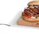 Bosch MMR08R2 met gehakt vlees naast hamburger en friet