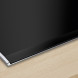 Bosch PXV975DC1E inductiekookplaat geïnstalleerd in keukenblad hoekweergave