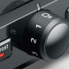 Bosch TAT4P429 bedieningselementen close-up met graadregelknop en defrost- en stopknoppen gedetailleerd