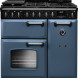 Falcon Classic Deluxe 2026 90 Gas fornuis in blauw met zwart bedieningspaneel en gasfornuis, vooraanzicht