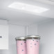 LED-plafondverlichting in het koeldeel van de Liebherr ICBNSd 7623-20, die de volle hoogte gelijkmatig verlicht zonder schaduwranden