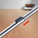 De zuigbuis van de Miele Compact C2 stofzuiger is een roestvrijstalen, tweedelige zuigbuis