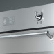 De Smeg SFP390X1 beschikt over de kenmerkende SMEG Classici bedieningsknoppen