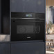 Siemens CS736G1B1 compacte oven gesloten vooraanzicht in minimalistisch keukensetting