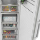 Siemens GS36NVWDG vrieskast detail middengedeelte met transparante laden waaronder Big Box lade gevuld met diepvriesproducten