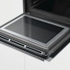 De ovendeur van de Siemens HM633GNS1 oven met magnetron