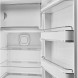 Smeg FAB28RWHM6 koelkast interieur geopend met glasplateaus en draailade