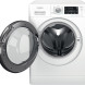 Whirlpool wasmachine met geopende deur en zichtbare trommel met perforaties