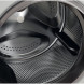 Whirlpool was/droogcombinatie interieur detail trommelstructuur en aanzuigopening met ventilatiepatroon