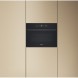 Whirlpool WCW46HMB frontaanzicht in beige keukenkastopstelling