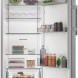 Whirlpool WHMLF 6442 XP4 koelkast interieur volledig geopend met laden en alle compartimenten