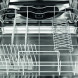 De onderkorf van de Zanussi ZDF26011WA vrijstaande vaatwasser wit is voorzien van neerklapbare steunen