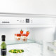 De Liebherr IK2720 is eenvoudig te bediening via het paneel bovenin de koelkast. Daar kan digitaal de temperatuur worden ingesteld.