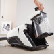 De Miele Blizzard Comfort XL Powerline is een zeer degelijke slede stofzuiger uitgevoerd zonder zak met omvangrijk pakket accessoires voor vrijwel elk reinigingsprobleem. Deze stofzuiger is standaard voorzien van een brede parketborstel, een telescopisch