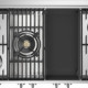 Detail van 5 messing gasbranders op STEEL GP12FF-4TM fornuis