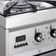 Rechte hoeken en een strak design gecombineerd met kenmerkende SMEG knoppen