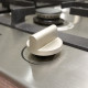 Fraai design met strakke rvs knoppen op de Pelgrim GK964RVSA