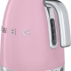 De Smeg KLF04PKEU waterkoker roze heeft een inhoudsindicator op de achterkant