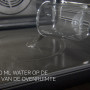 Binnenzijde van de oven met XL bakplaat en ovenverlichting