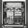 Het interieur van de Aeg F56322W0 vaatwasser wit