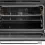 De Atag OX9511HN is een ruime inbouw oven met een inhoud van 77 liter