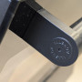 Detailfoto van de metalen handgreep van de Boretti MLI94DZW oven