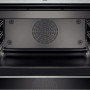 De binnenzijde van de Bosch CMG636NS2 oven met magnetron